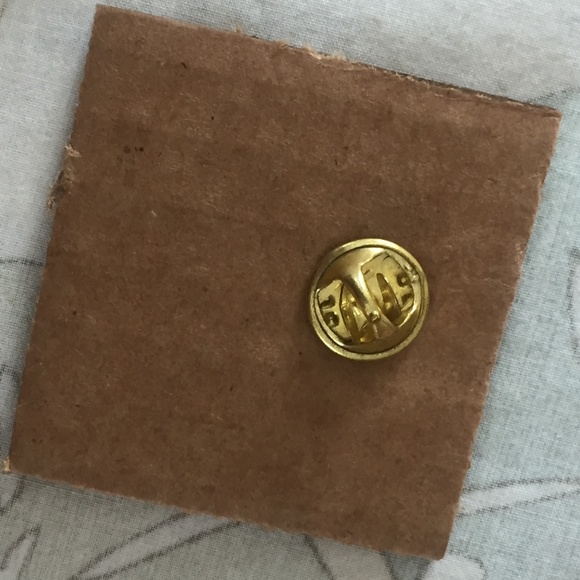 Soccer Champ Utah Mayor's Cup Enamel Pin 2006 - Picture 2 of 4